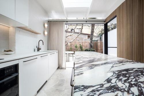 The Timeless Modern Glebe — 4-Star Luxury Hotel in Sydney, Australia