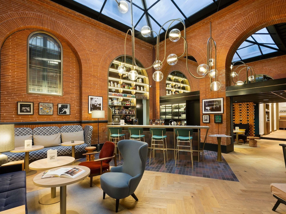 Hotel Les Capitouls Toulouse Centre Handwritten Collection in Toulouse, France