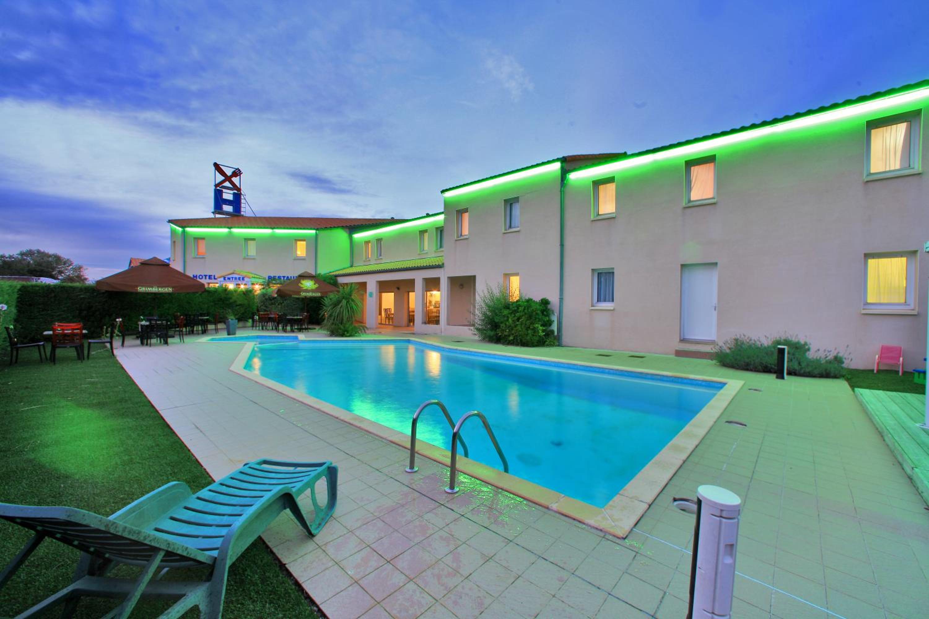 Logis Hotel L Air Marin — Yves