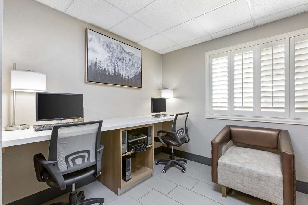 Best Western Plus Safford - photo 41