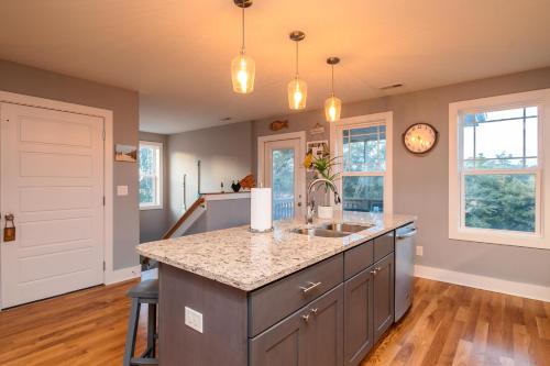 Beach 45 by Oak Island Accommodations - photo 28