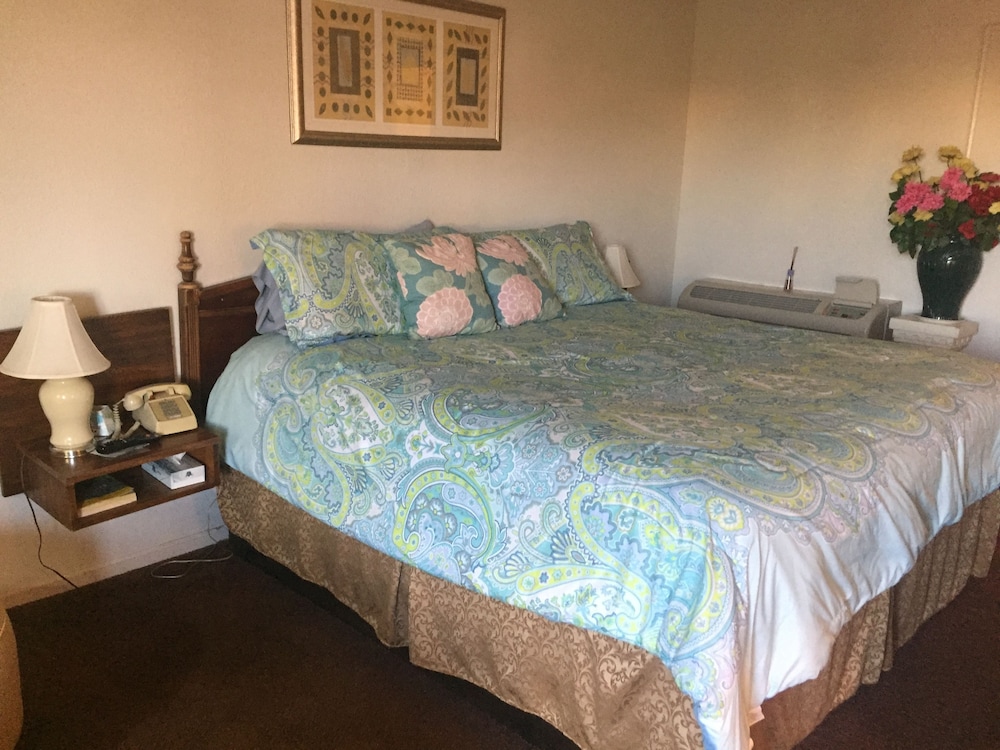 Rustic Motel Rolla - photo 8
