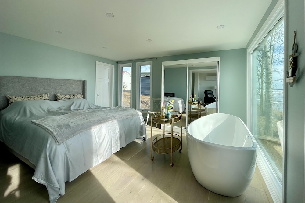 2 bed Sleeps 4 Sea View & Sauna — Campbellton — photo 2