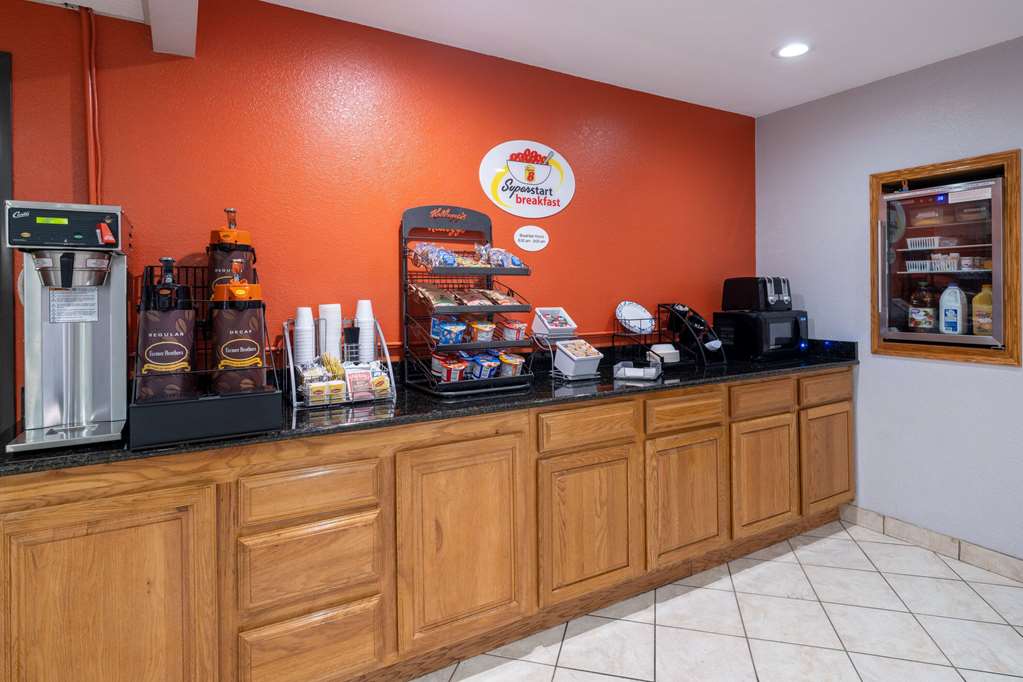 Super 8 by Wyndham Mattoon - photo 37