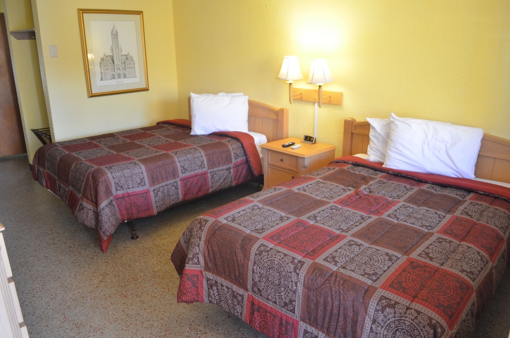 Economy Lodge - featured photo
