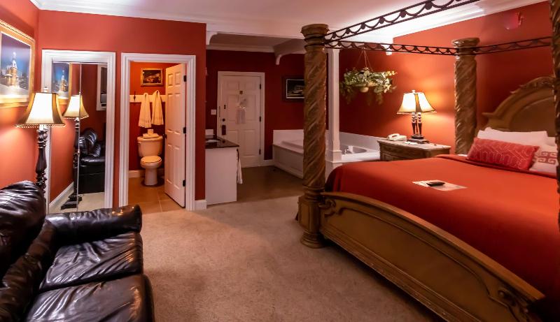 Depot Inn and Suites - photo 39