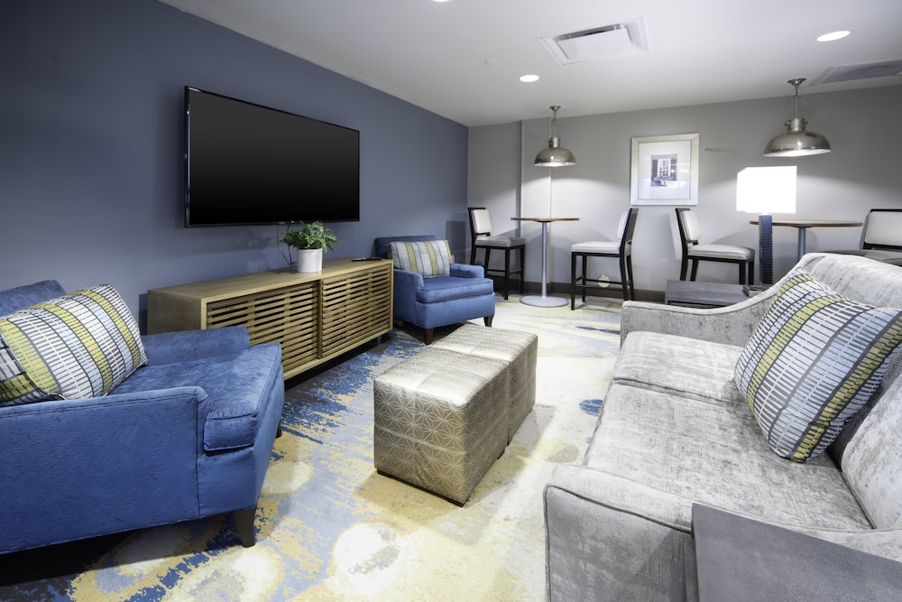 Staybridge Suites Summerville an IHG Hotel - photo 5