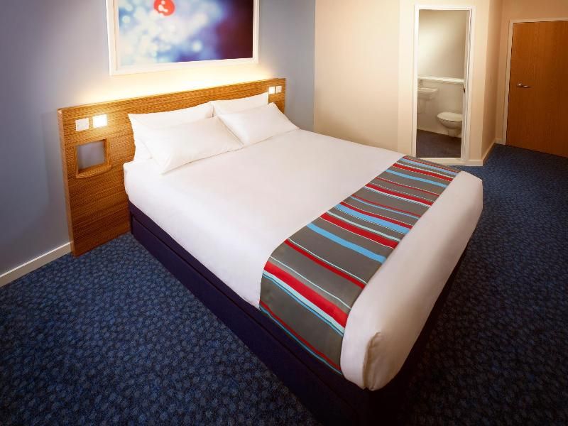 Travelodge Medway M2 - carbon neutral hotel in Gillingham
