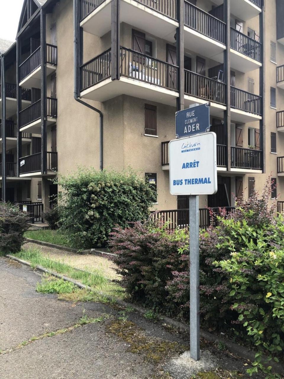 Beau Studio Plus Tout Confort Classe 3 Etoiles Par Le Comite Departemental du Tourisme de la Haute Garonne in Bagneres-De-Bigorre, France