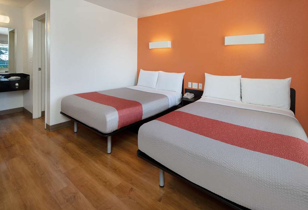Motel 6 Arcadia CA Los Angeles Pasadena Area - photo 17