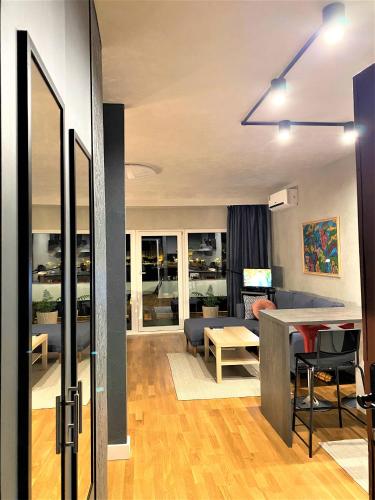 Danube view Apartment with terrace — 4-Star Luxury Hotel in Budapest, Hungary