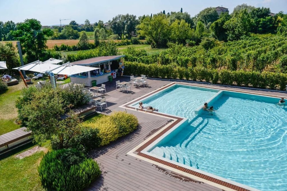 The Ziba Hotel & Spa in Peschiera Del Garda, Italy