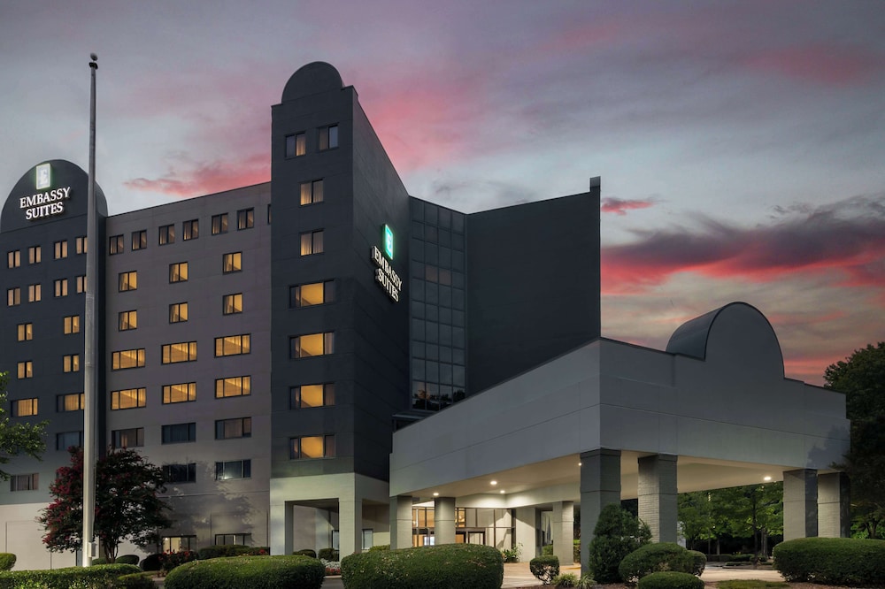 Embassy Suites Hotel Charlotte - photo 66