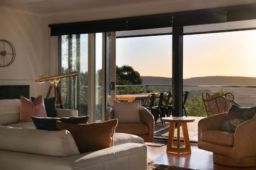 Queensberry Hill View luxury group retreat — carbon neutral stay, Daylesford