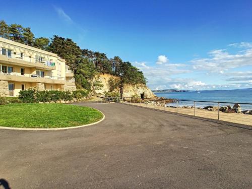 Appartement Crozon 3 pièces 4 personnes FR 1 370 2 — 4-Star Luxury Hotel in Crozon, France