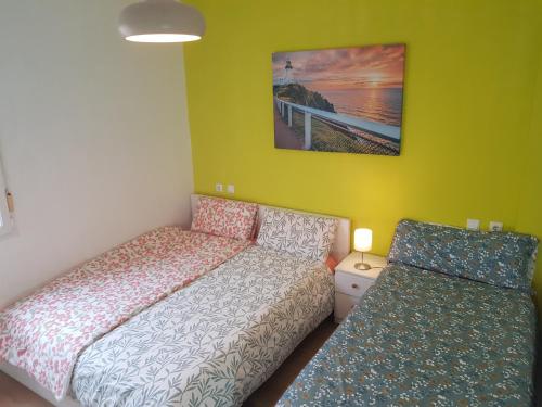 Vivienda Con 3 Habitaciones Principe Del Silencio — Gijon