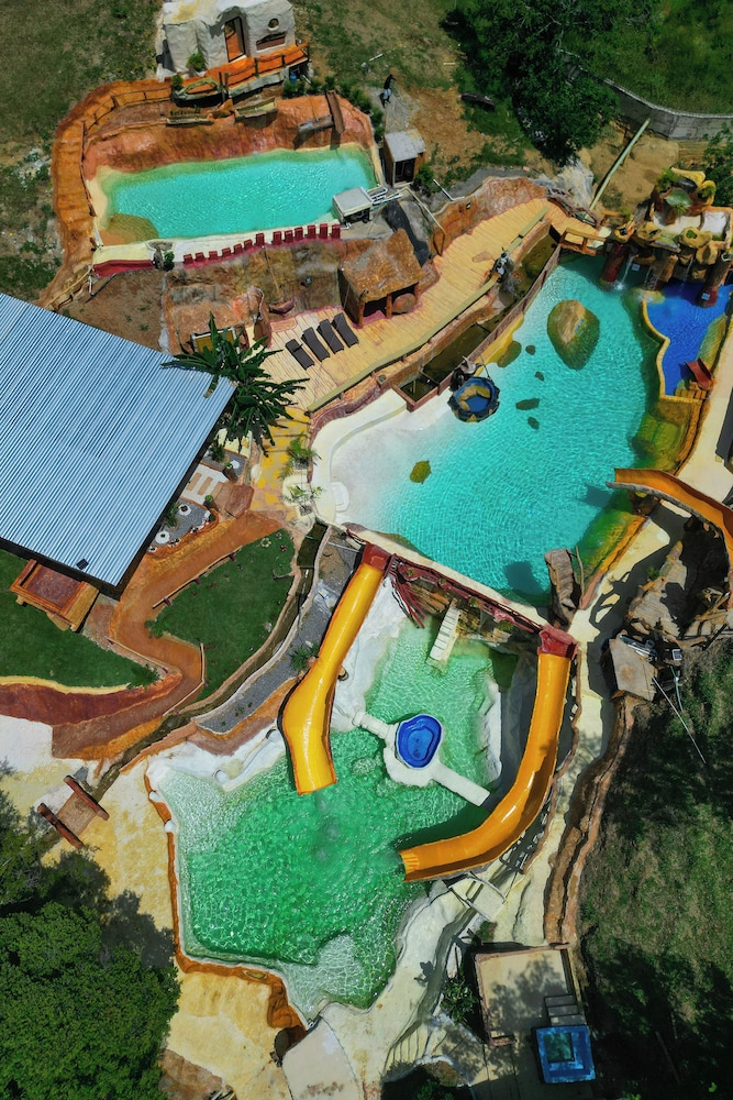 Hotel pekin in San Carlos, Colombia