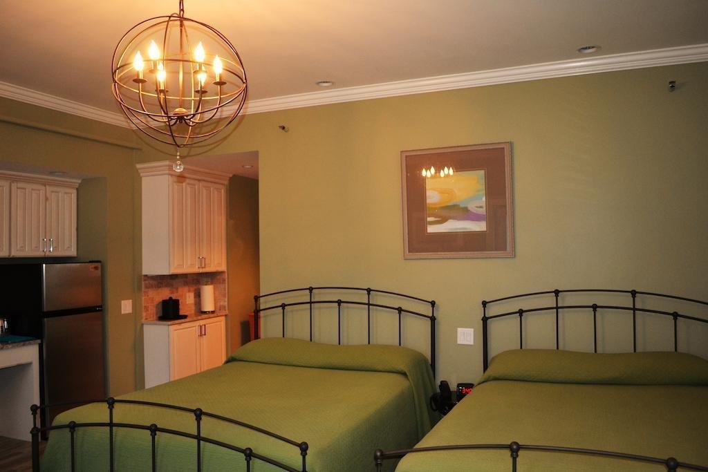 The Inn At Crystal Cove On Boston Harbor - photo 15