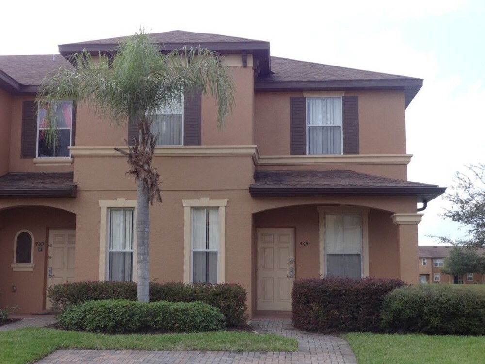 Regal Palms Resort 449 Four Bedroom Townhome — hotel in Davenport