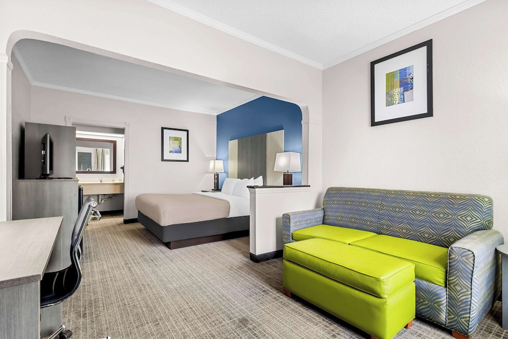 Quality Inn & Suites Florence Civic Center - photo 26