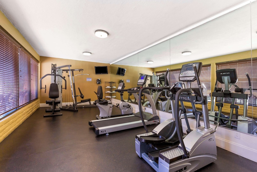 Royal Sun Hotel & Suites - photo 27