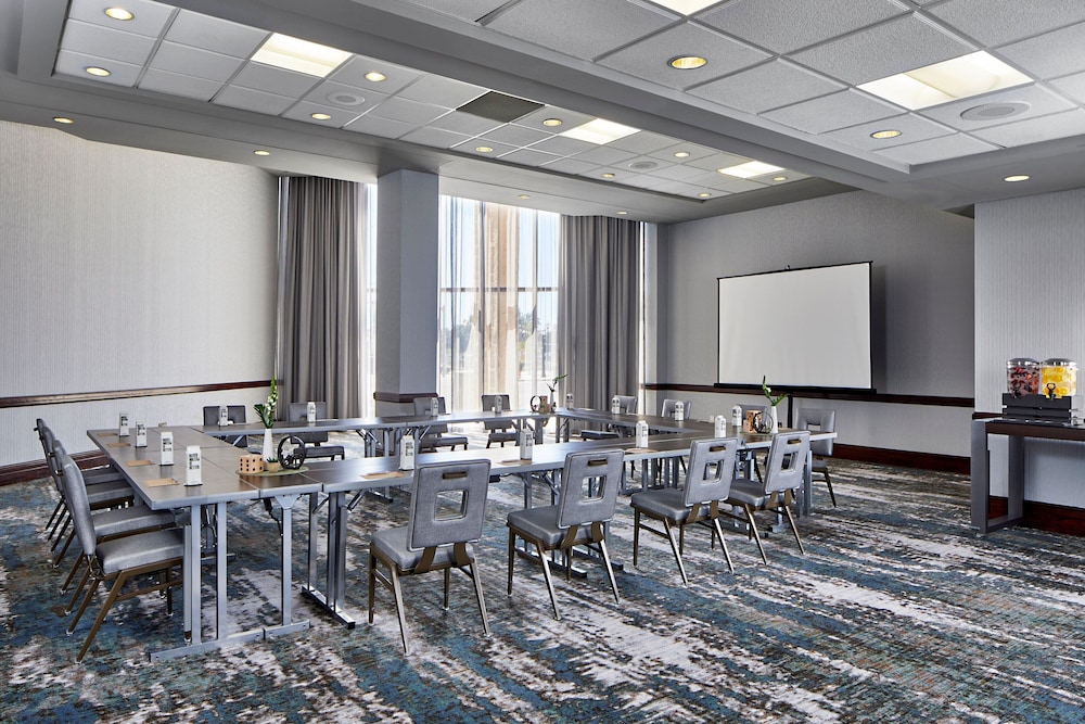 Renaissance Mobile Riverview Plaza Hotel - photo 93