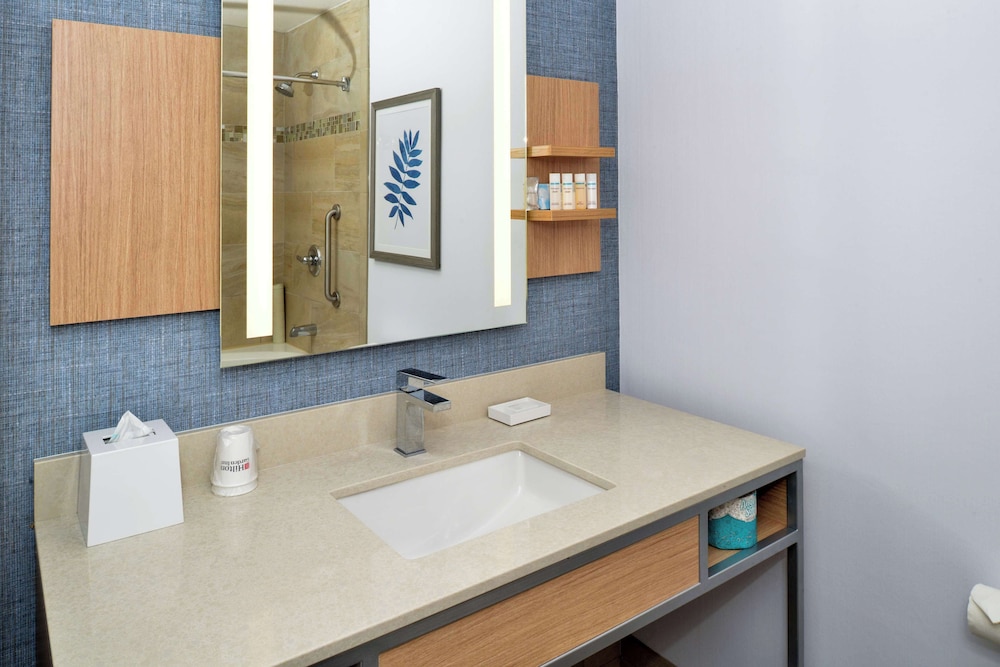 Hilton Garden Inn Napa - photo 47