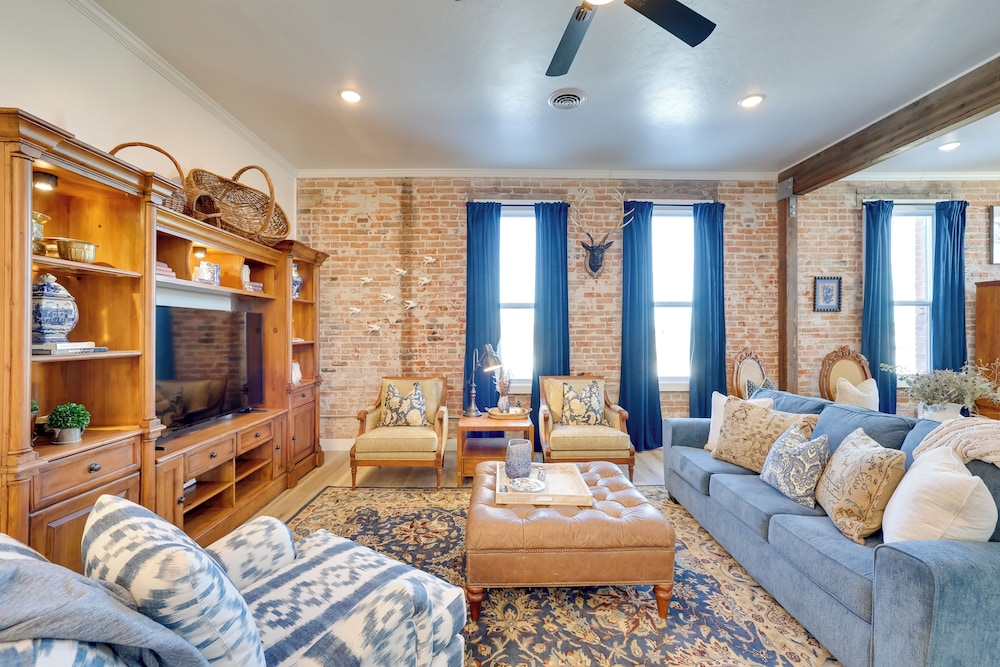 Downtown Emmett Apt: 7 Mi to Black Canyon Dam — 4-Star Luxury Hotel in Emmett, United States