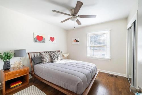 Southern Charm l 5BR l Sleeps 14 l A Location - photo 11