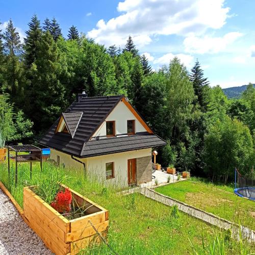 Zawoja domki z jacuzzi domek w stylu góralskim in Zawoja, Poland