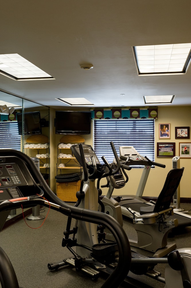 Holiday Inn Express Hotel & Suites Oxford by IHG - photo 21