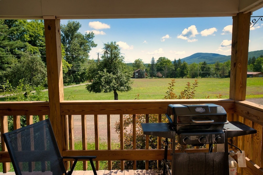 The Haüs Windham Spacious Suites Hot Tub Mountain Views - photo 70