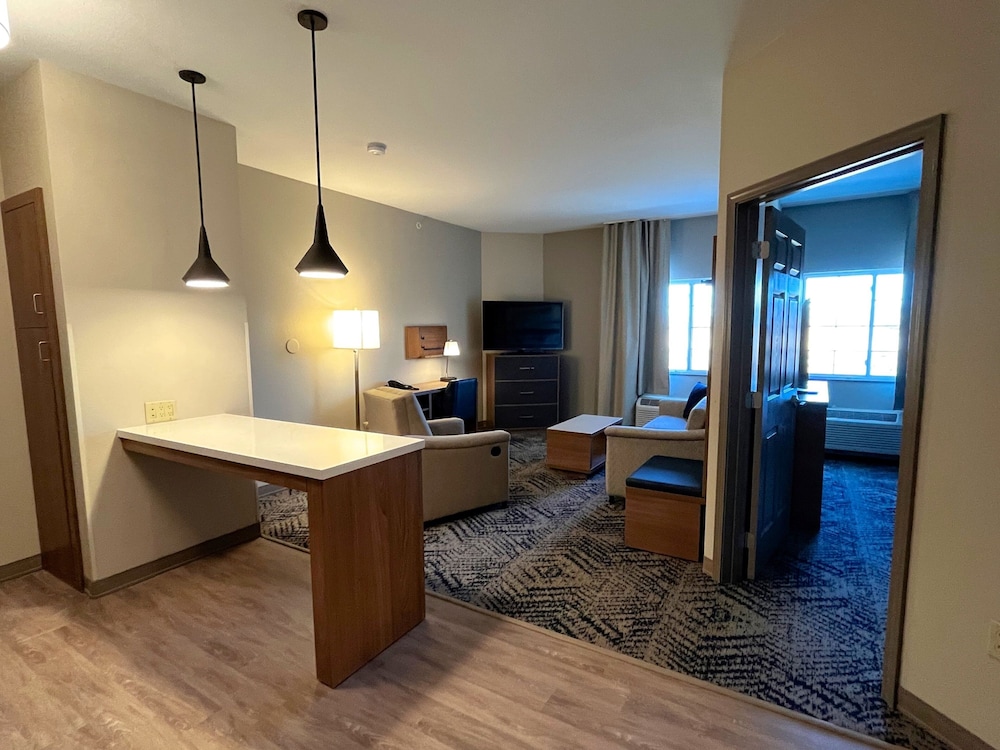 Candlewood Suites Grand Junction NW - photo 7