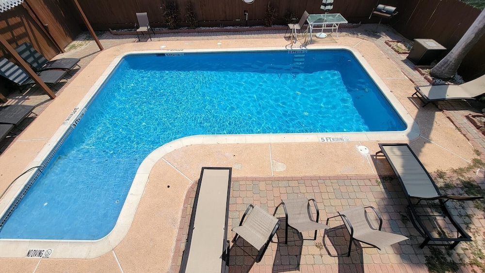 Campeche Triplex Unit C - photo 25