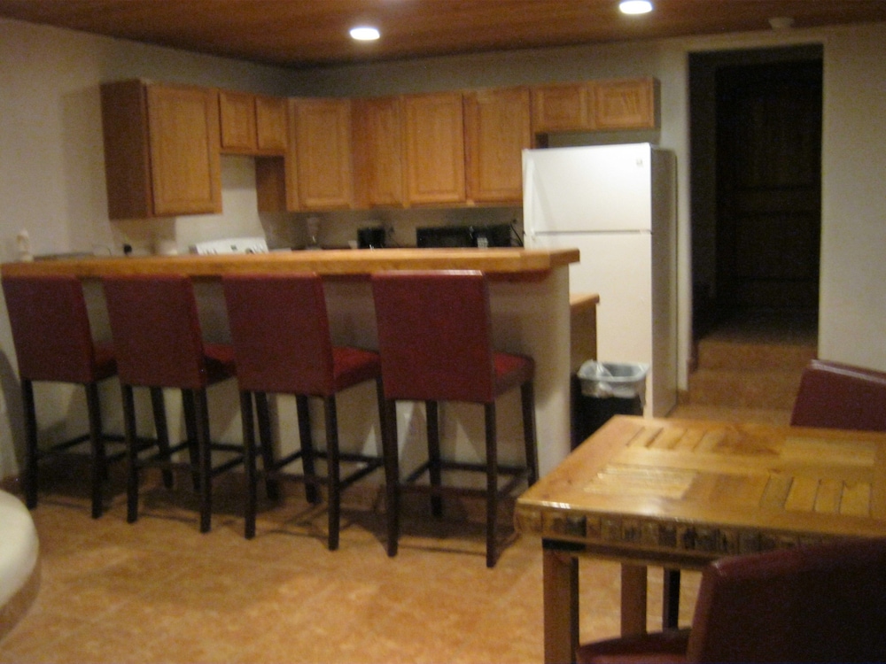 Shady Brook Inn and Resort - photo 44