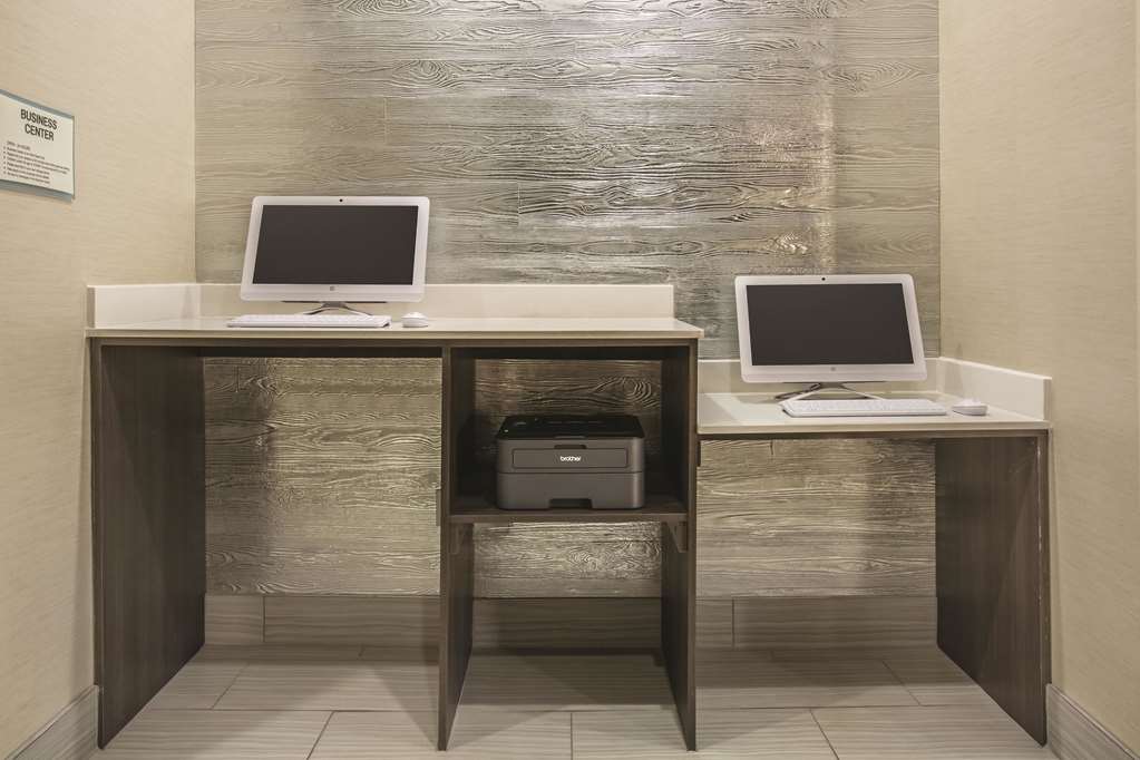 La Quinta Inn & Suites by Wyndham La Verkin Gateway to Zion - photo 30