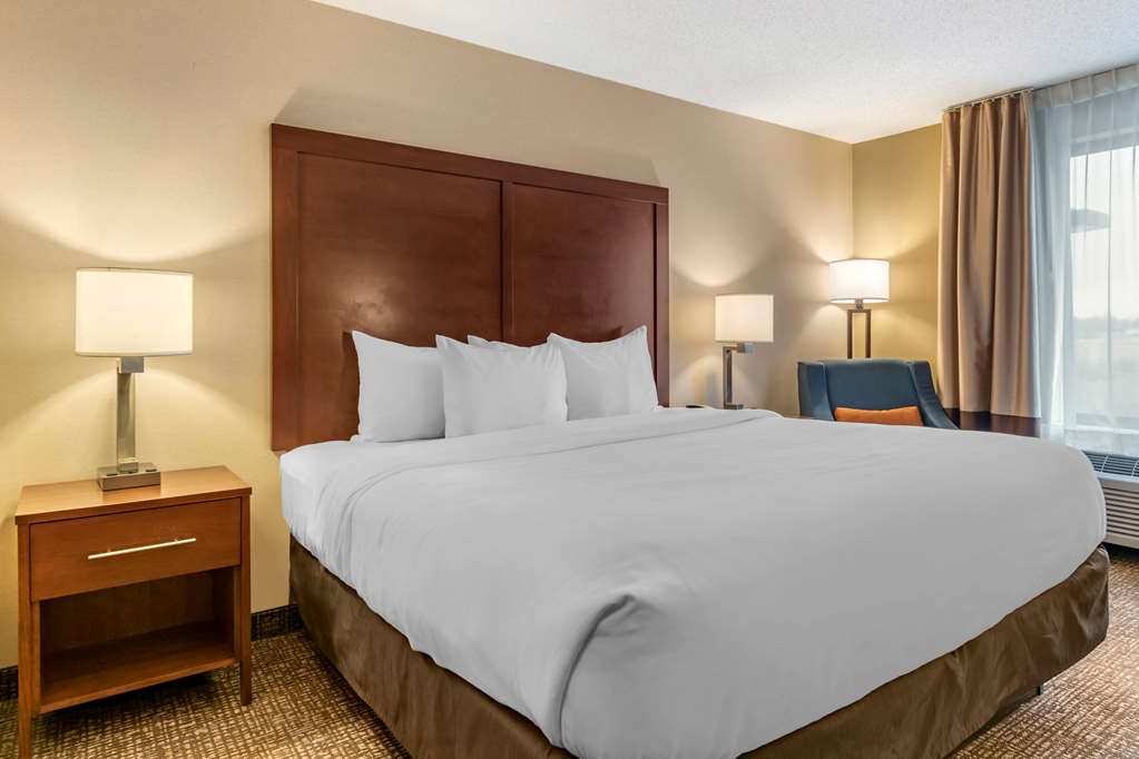 Comfort Inn PA Turnpike 1 81 - photo 5