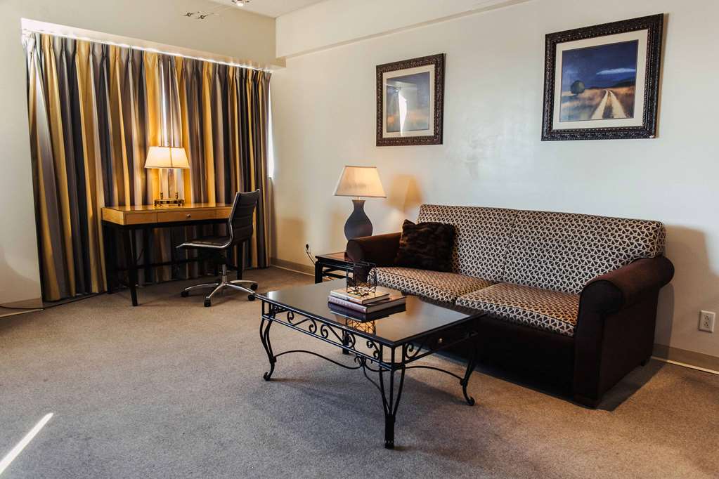 Stamford Suites - photo 8
