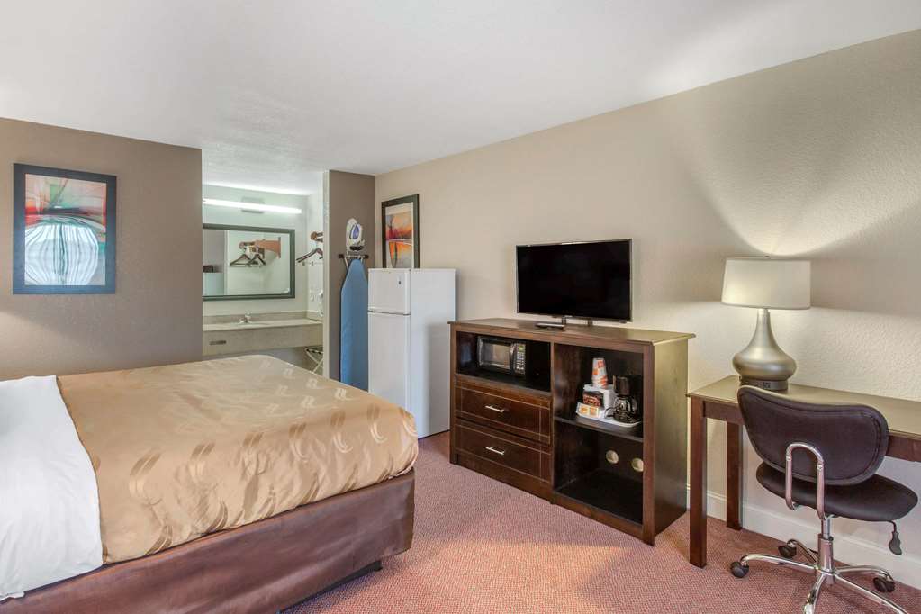 Quality Inn Port Arthur Nederland - photo 6