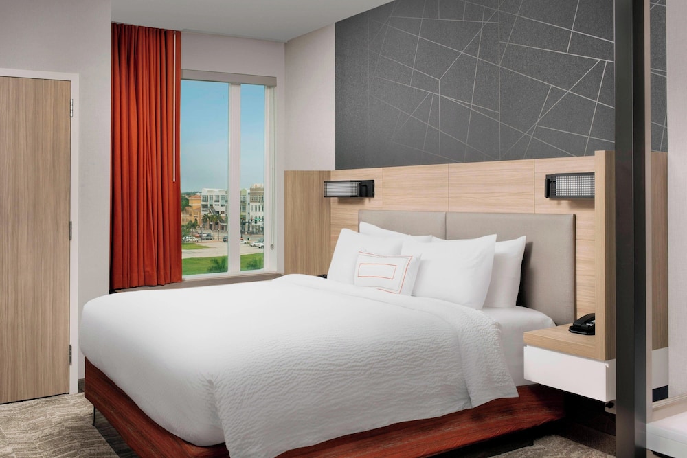 SpringHill Suites by Marriott Punta Gorda Harborside - photo 10