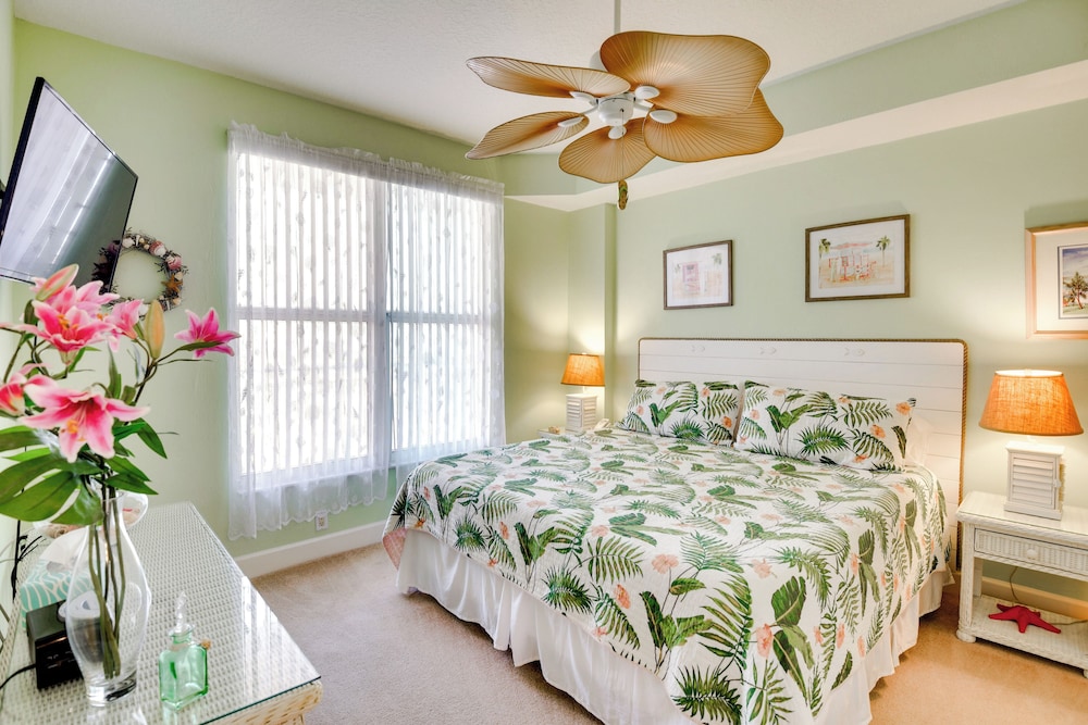 Daytona Towers Grande Unit 702 Apartment 2 - photo 8