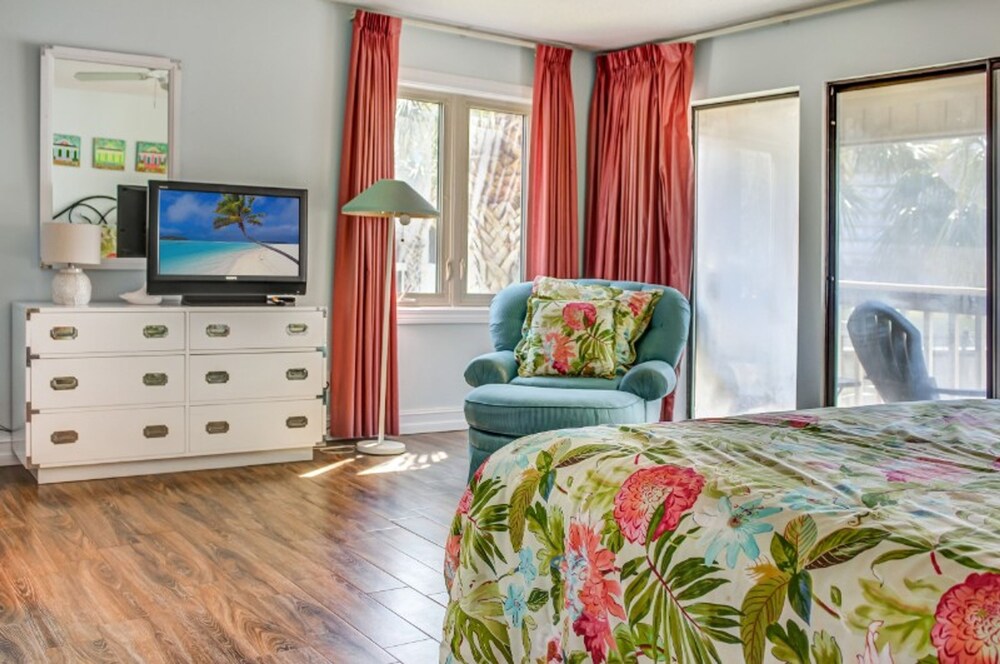 Boardwalk by Seascape Resort - photo 7