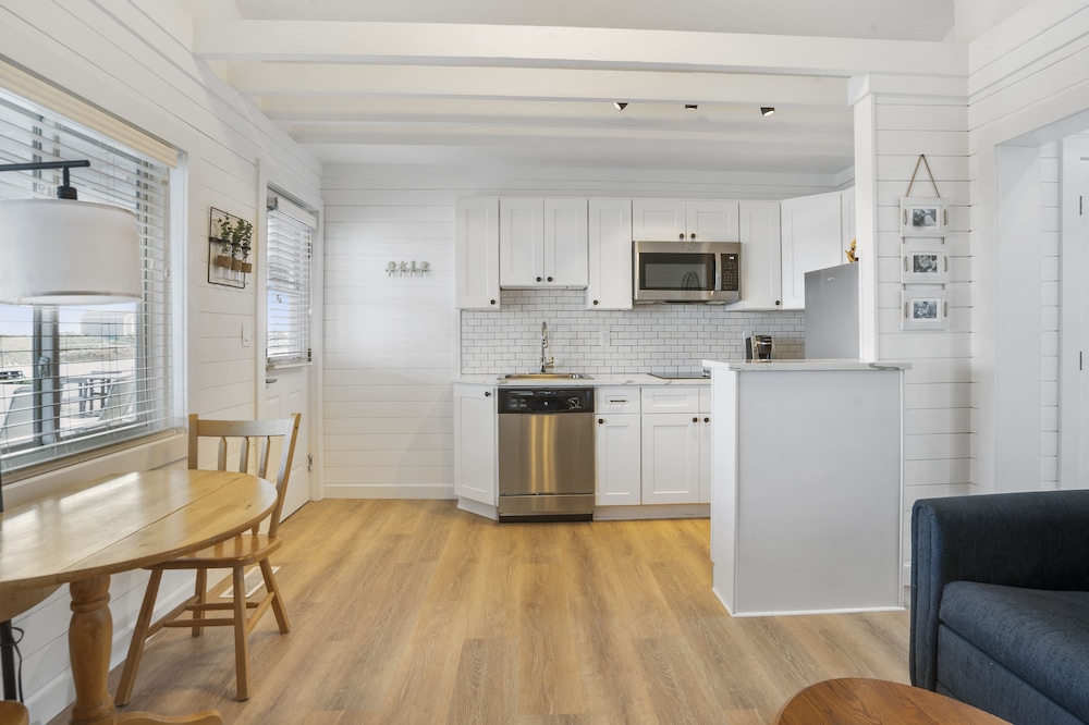Driftwood Resort - photo 159
