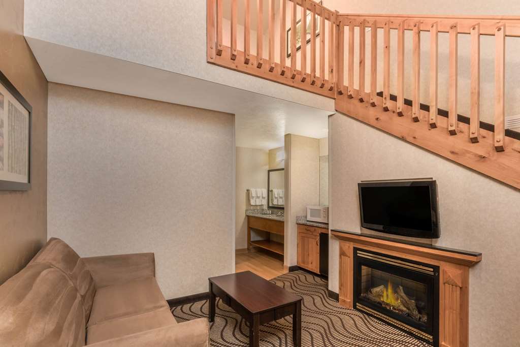 La Quinta Inn & Suites by Wyndham Idaho Falls Ammon - photo 57
