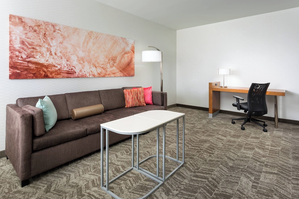 Springhill Suites San Diego Mission Valley - photo 15