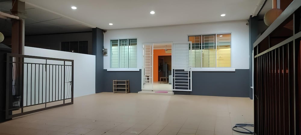 Natol Homestay Moyan Batu Kawa — 4-Star Luxury Hotel in Kuching, Malaysia
