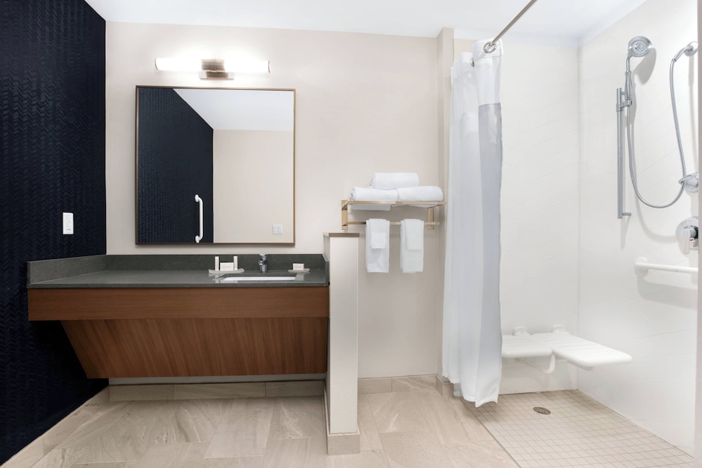 Fairfield Inn & Suites by Marriott Daytona Beach Speedway Airport - photo 19