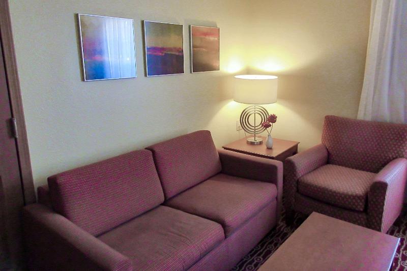 MainStay Suites Columbus Worthington - photo 22
