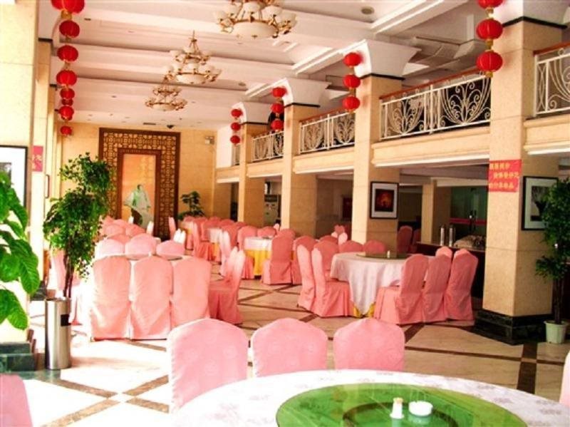 Best Eastern Hotel - carbon neutral hotel in Yangshuo