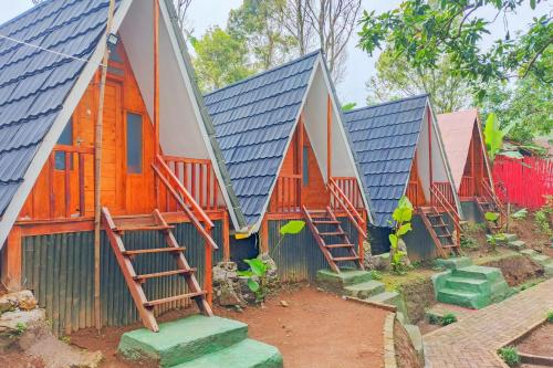 Valley Ciater Subang Mitra RedDoorz